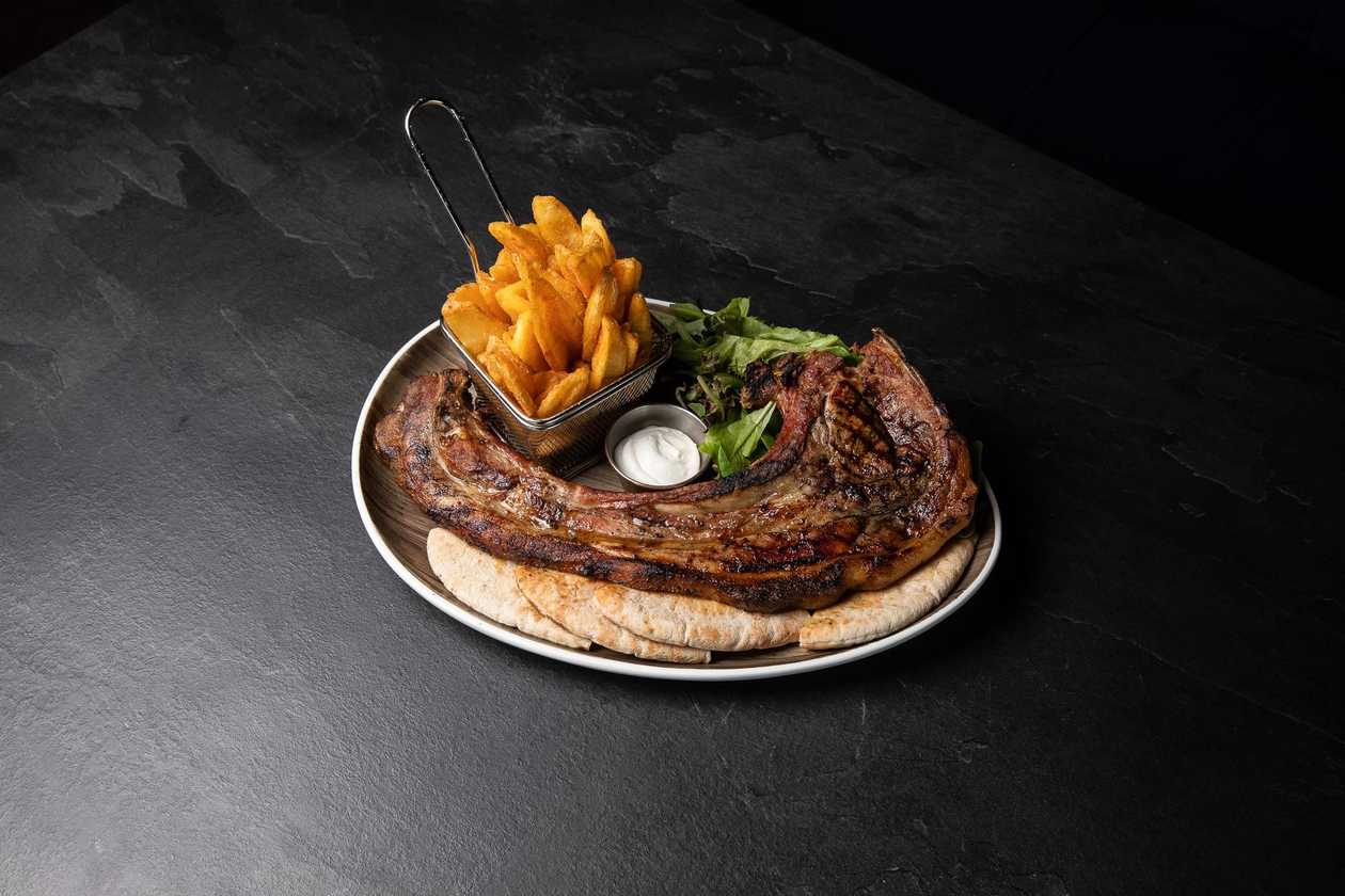 Giant Pork Chop 750 gr