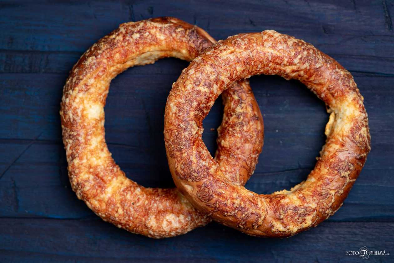 Pretzel with cheese