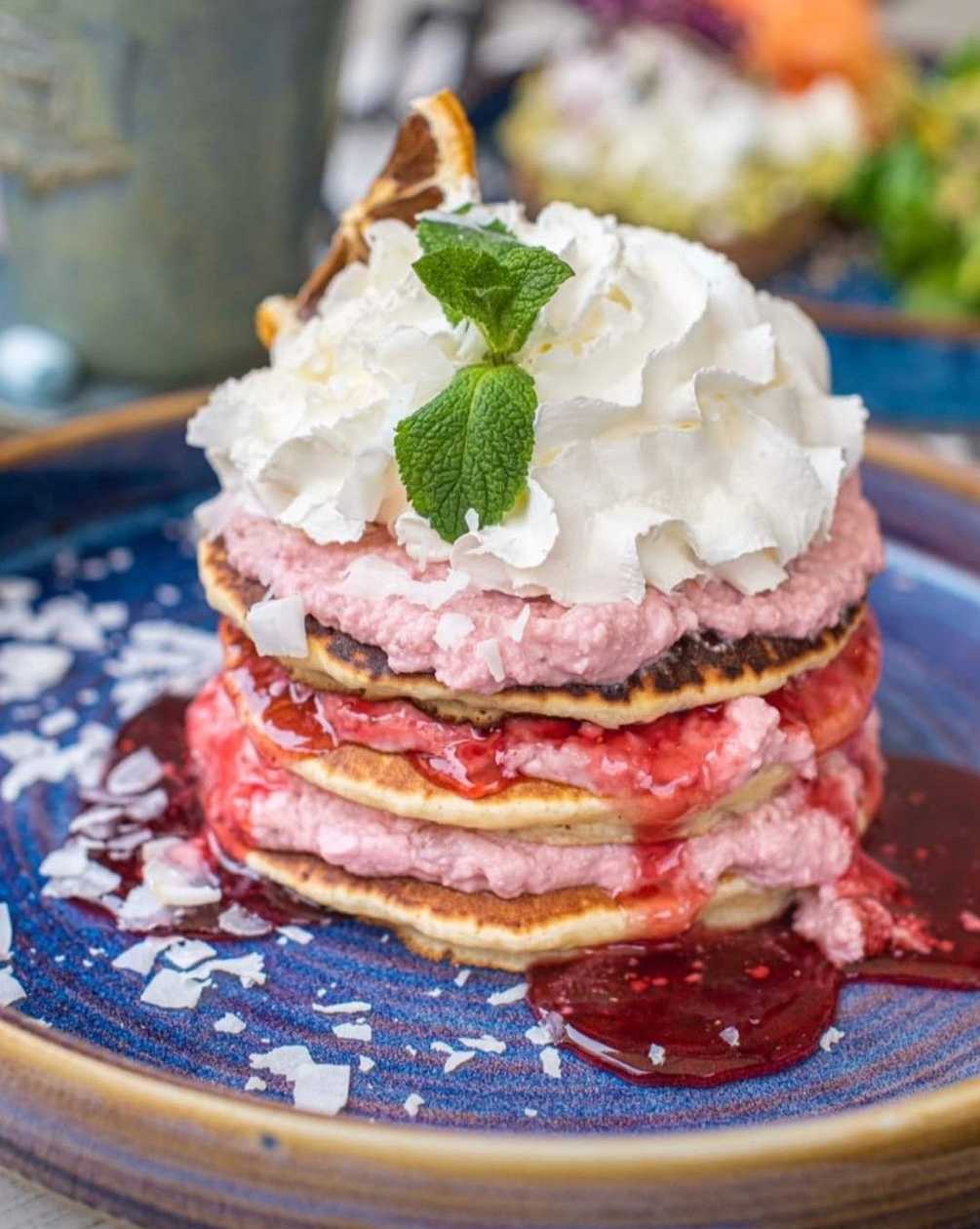 Clătite Strawberry Cheesecake