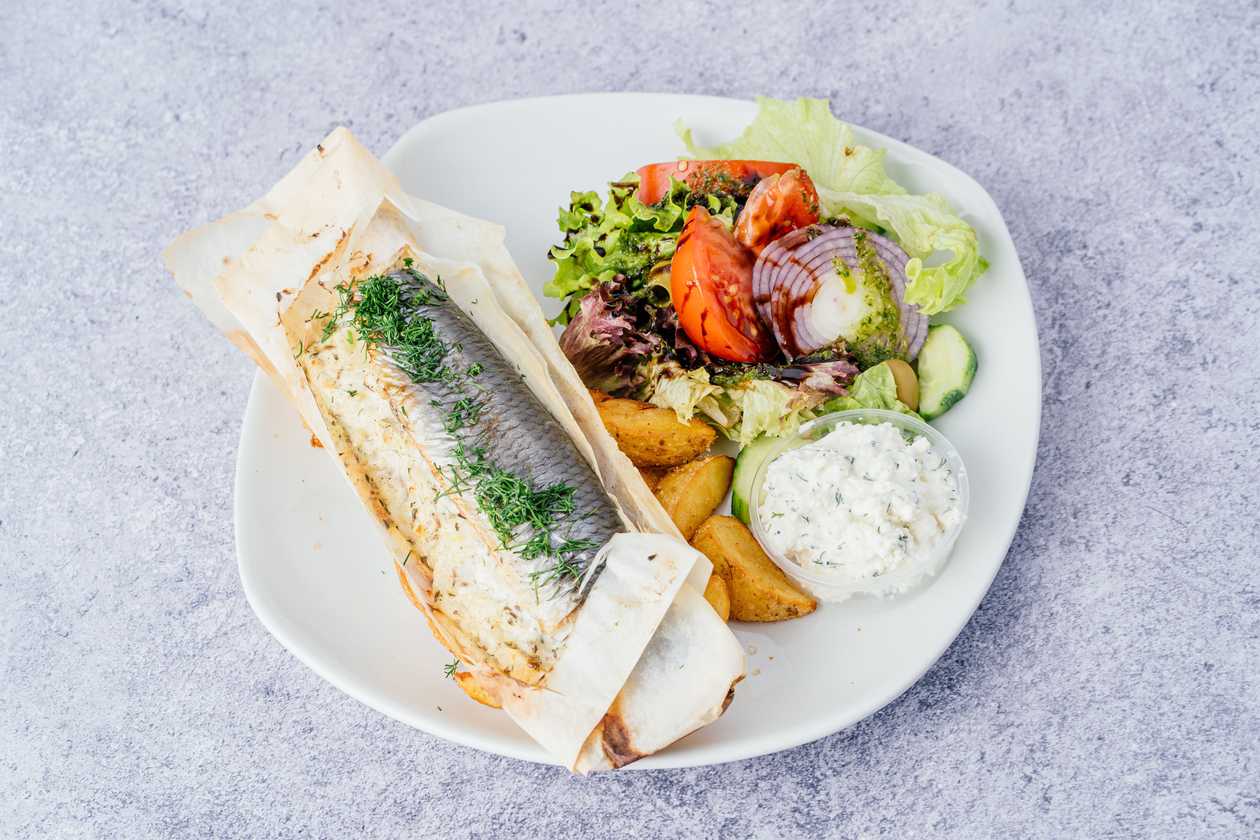 Papīrā cepta siļķe