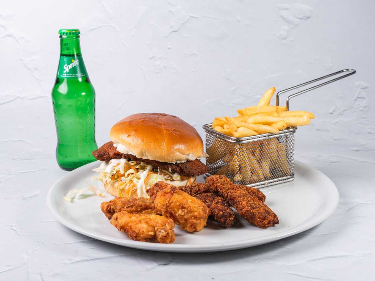 Spicy Fillet, 3 Hot Wings, 3 Chicken Strips, Fries, Drink