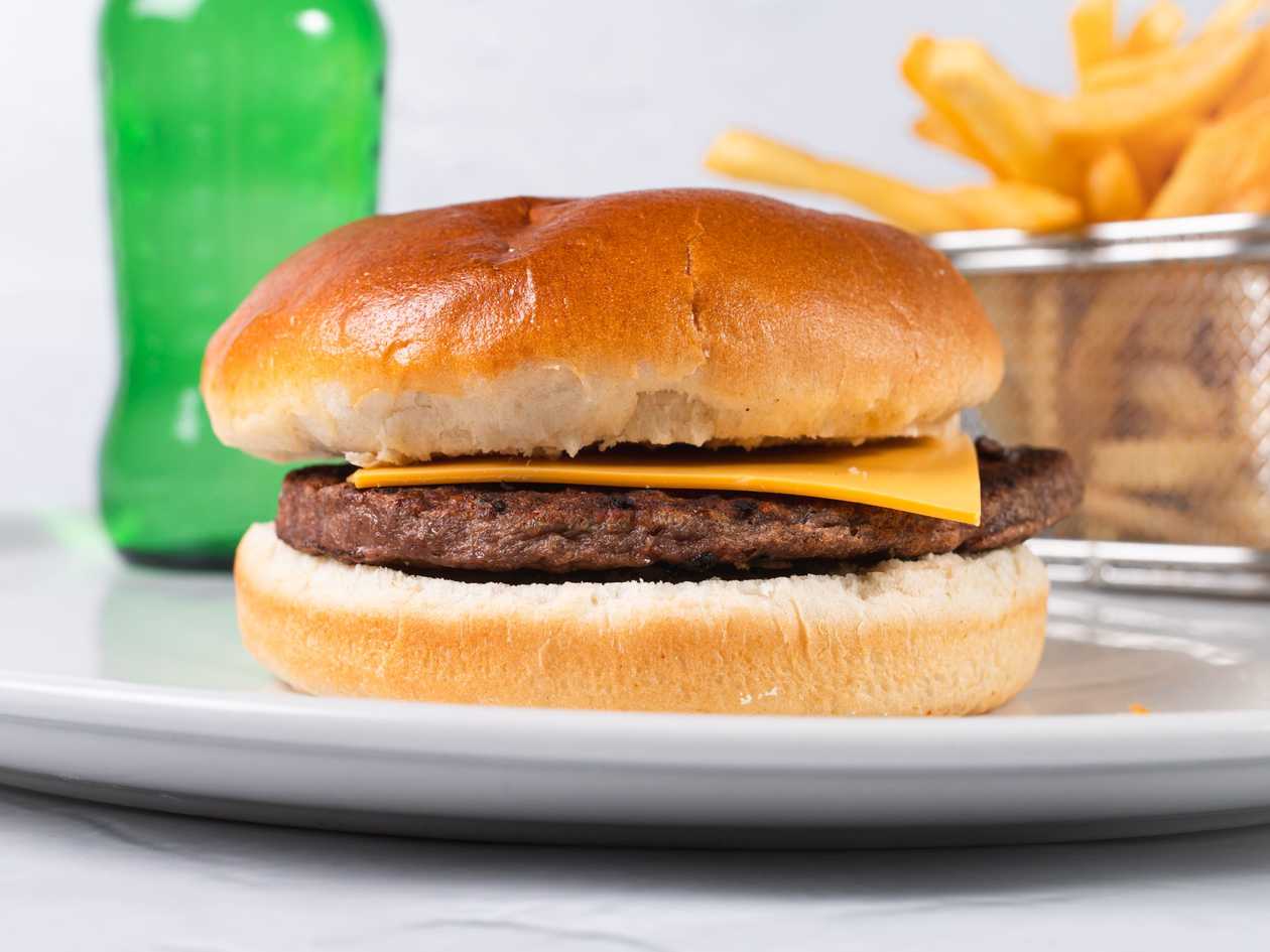 The Kids Burger, Fries & Drink