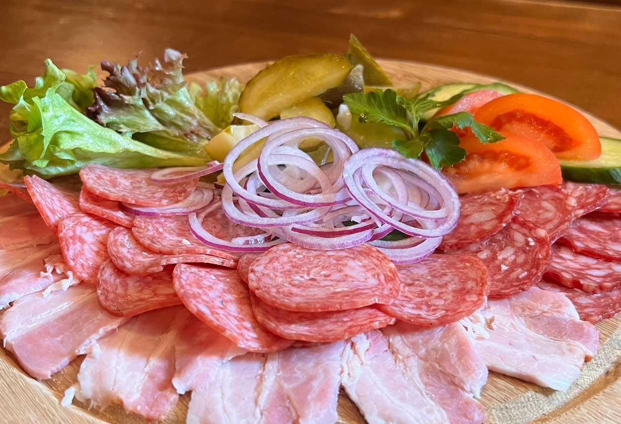 Bajoro mėsos užkandis