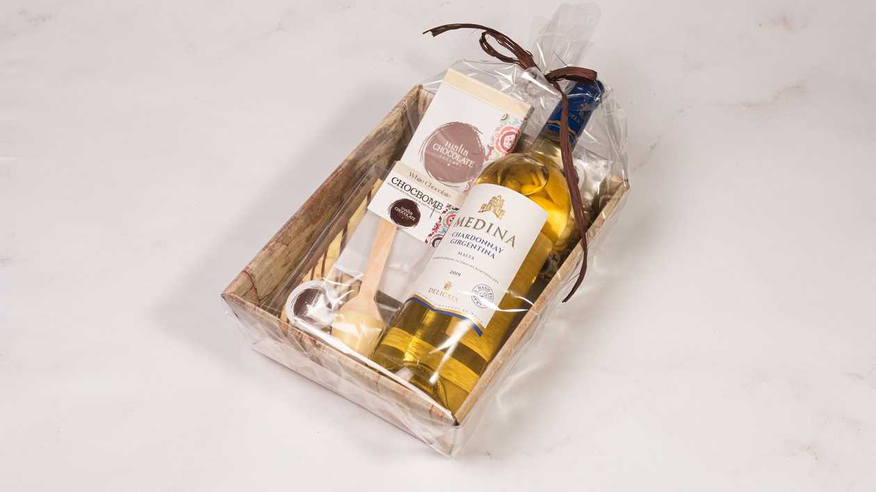 White Chocolate Lovers Hamper