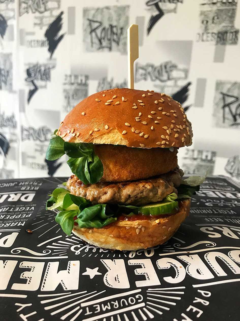 Maso camembert burger