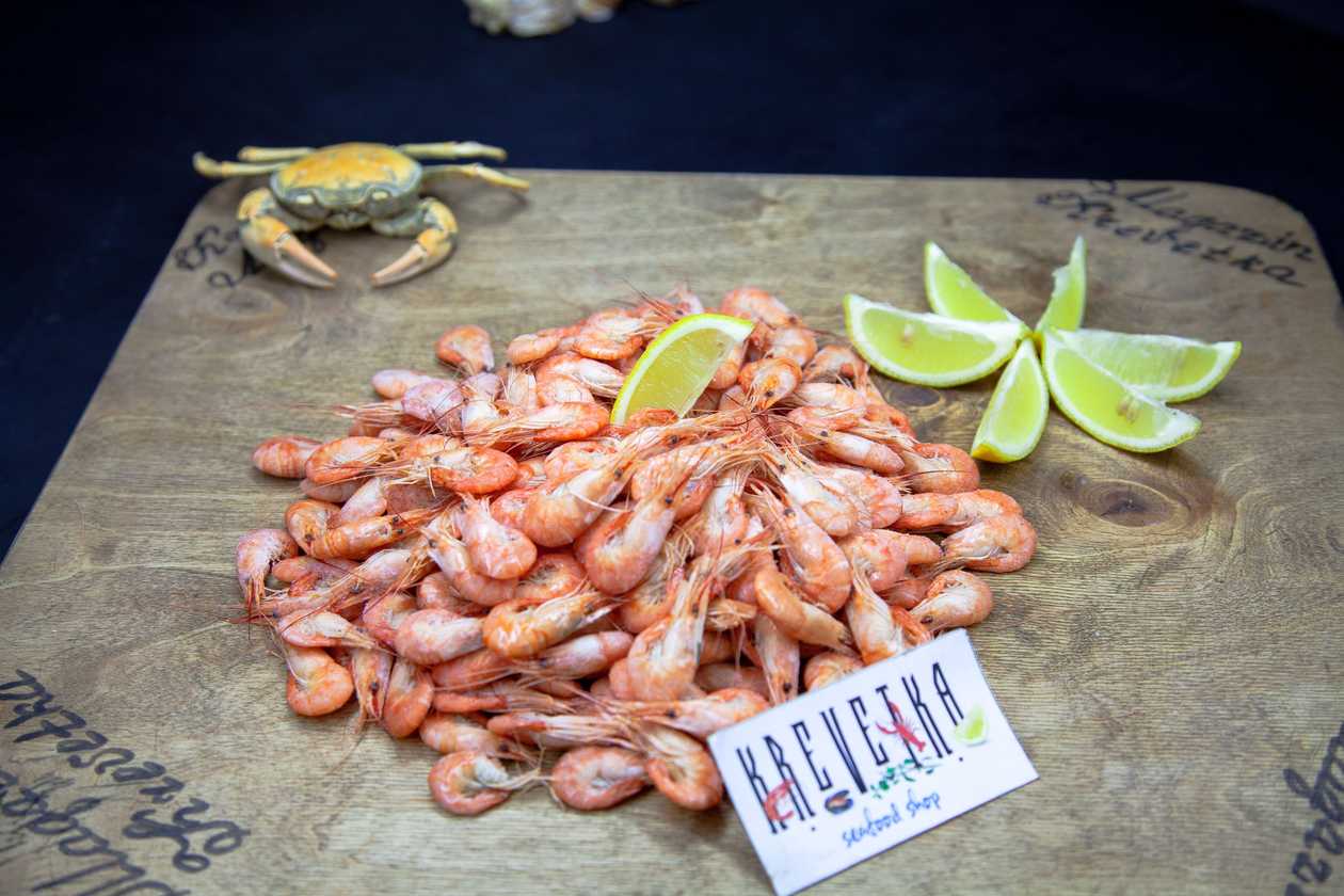 Sea big size shrimp