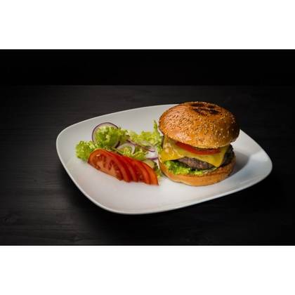 Black Angus cheeseburger