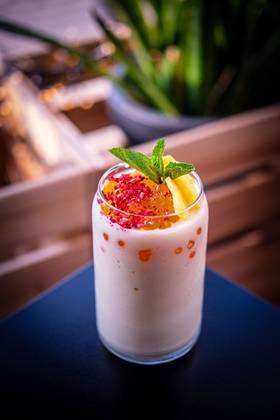 Passion-Ananass Milkshake
