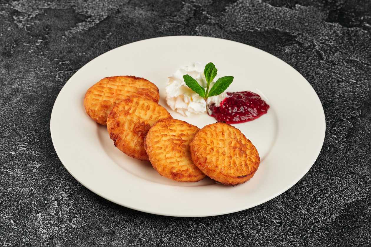 Fluffy Farmer Cheese Pancakes