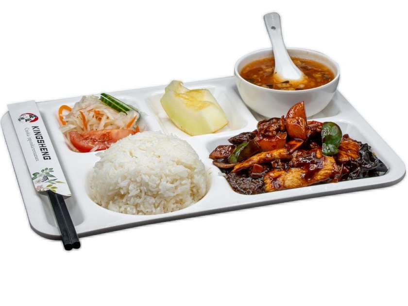 Eight treasures in hot sauce, rice, spicy soup, Chinese salad, fruit