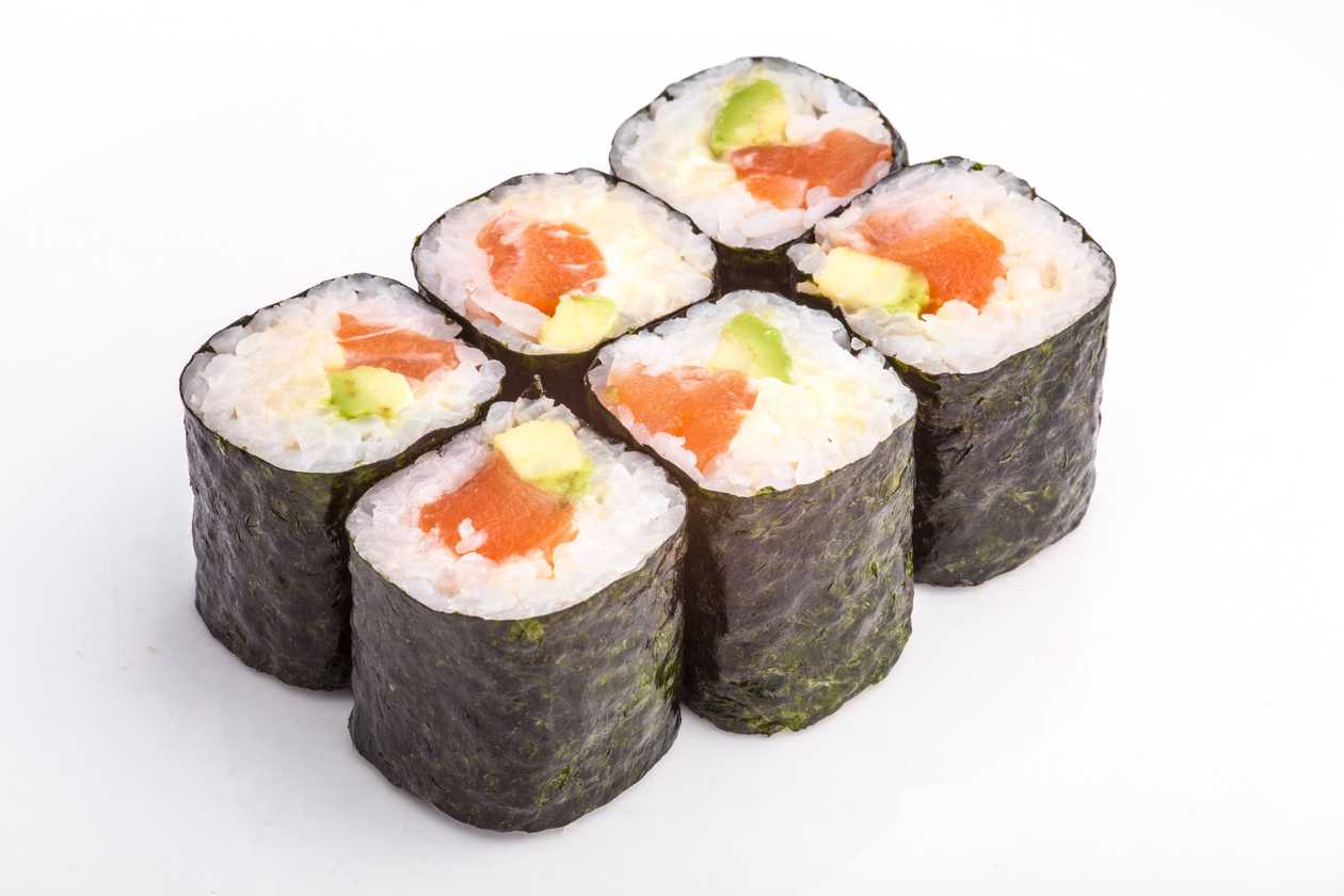 Salmocado maki