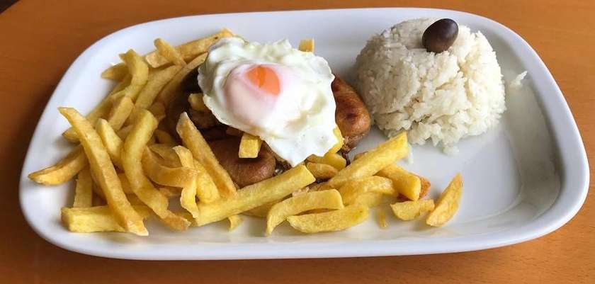 Alheira de Mirandela Grelhada com Ovo