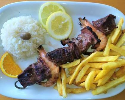 Veal Skewers with Prawns