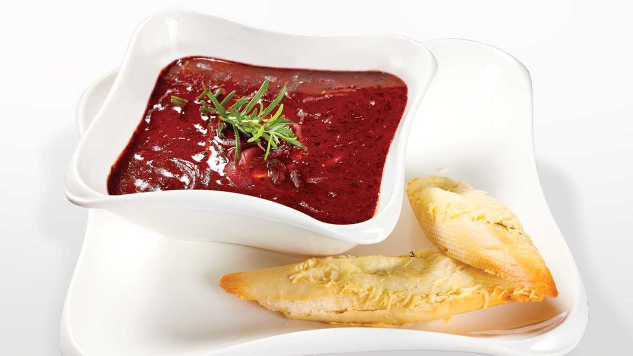 Spicy red onion soup