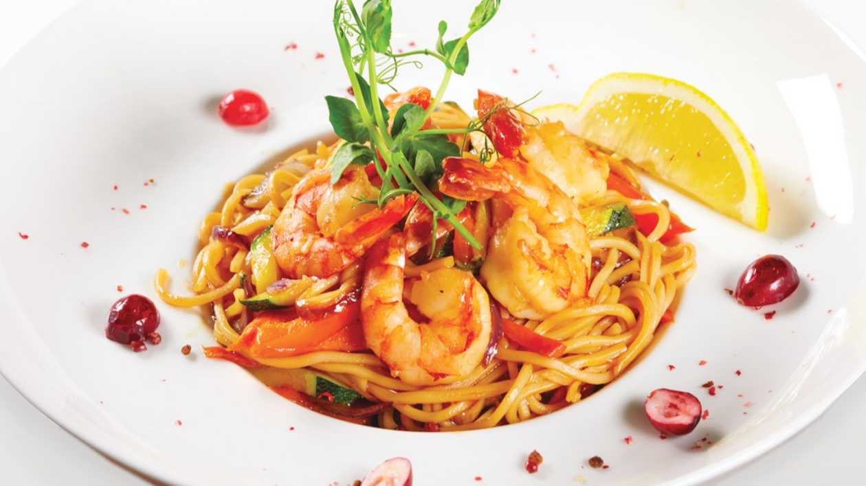 Japanese noodles with tiger prawns