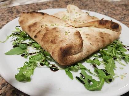 Pizza Calzone