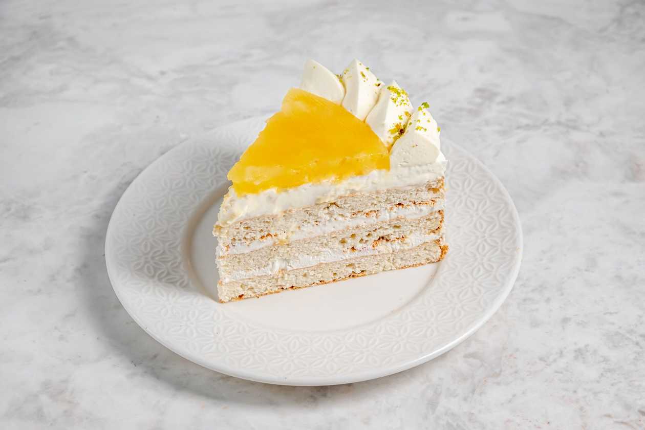 Tropical cake - slice