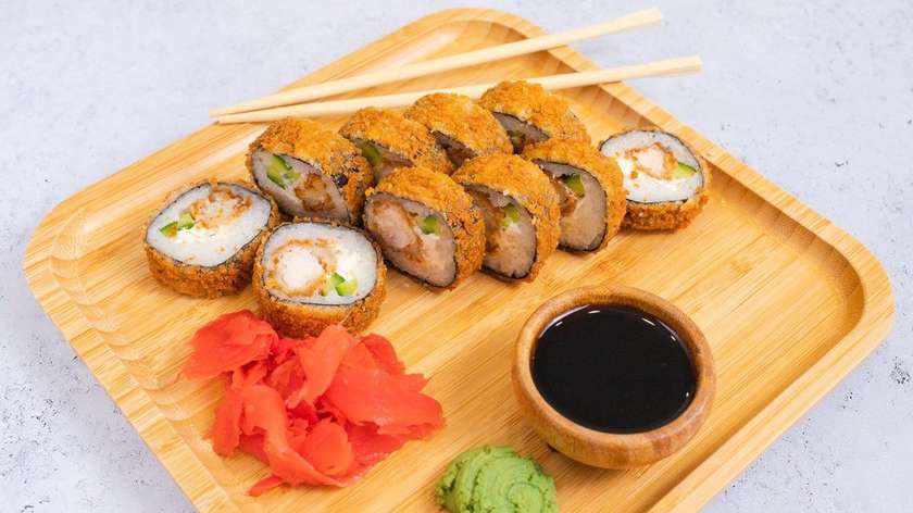 Hot Ebi Roll (10 pcs)
