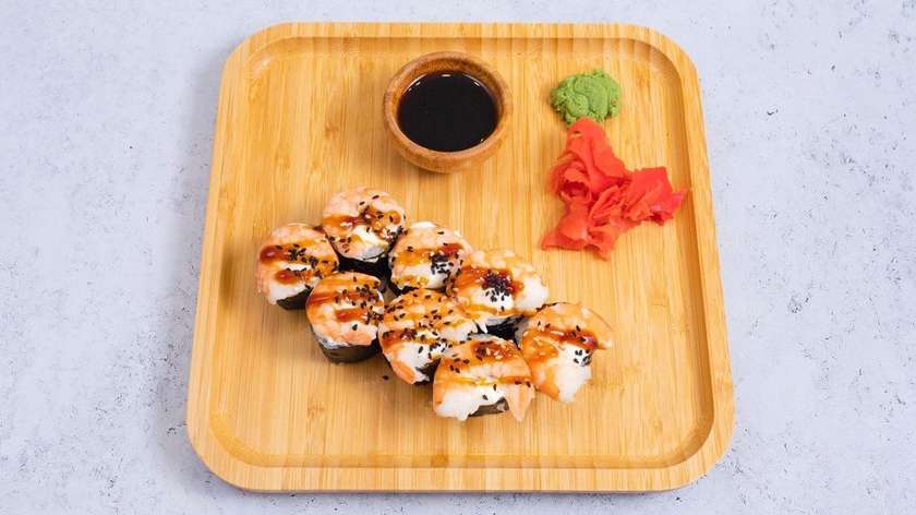 Spicy Ebi Roll (8 pcs)