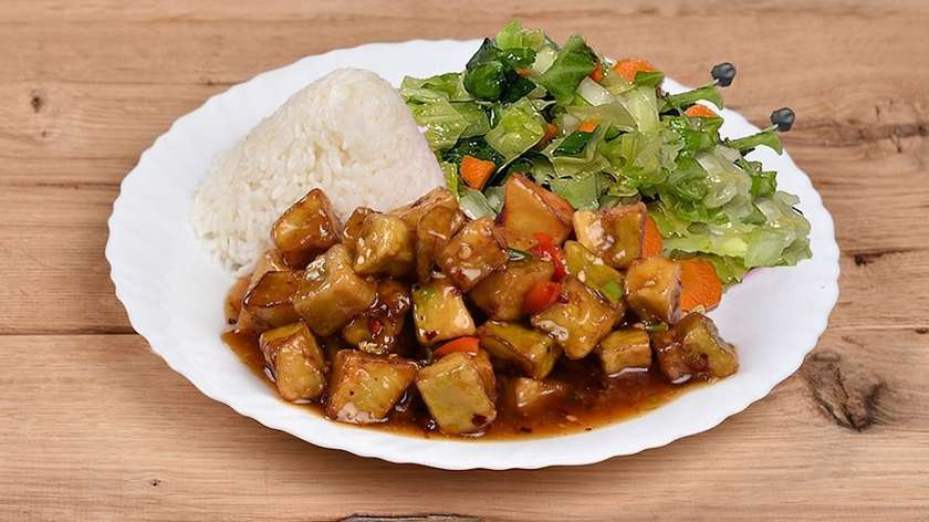 Nr. 4 Baklažanų ir saldžiųjų paprikų gabaliukai