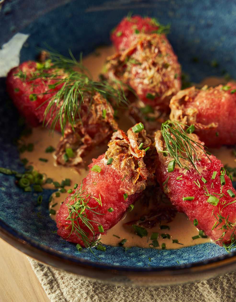 Rausvieji cepelinai su antiena