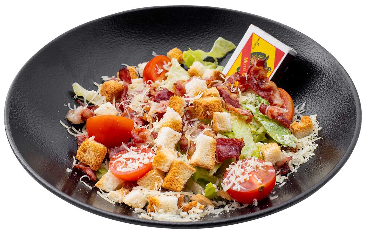 Caesar salad with bacon