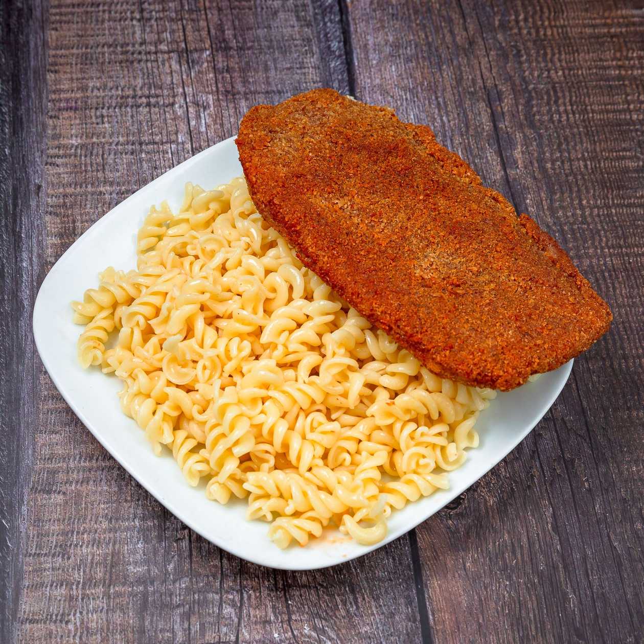 Toyuq Şinitzel+qarnir