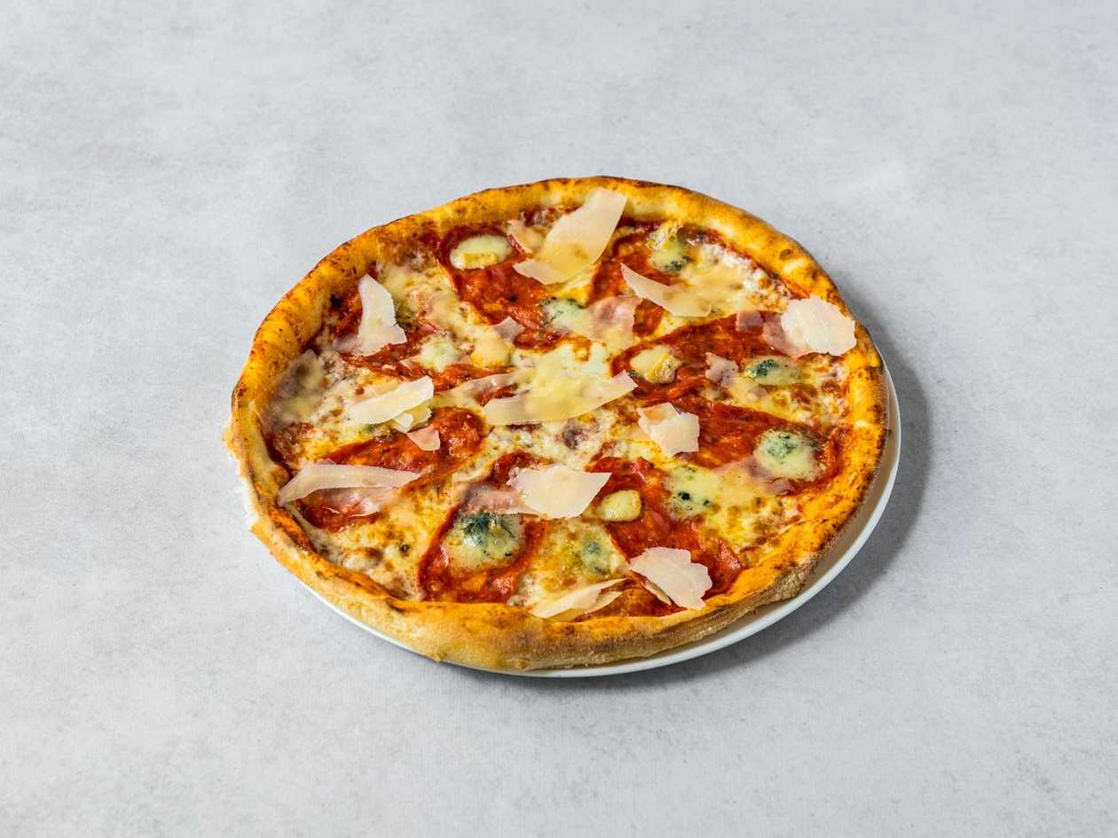 Pizza Formaggi e Salamino Picanti 🌶