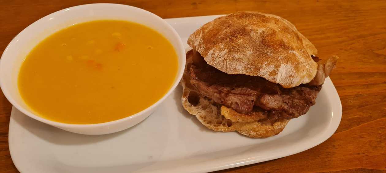 Sandes de Picanha com Sopa do Dia