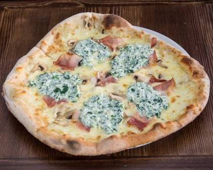 Pizza Ricota e Espinafre