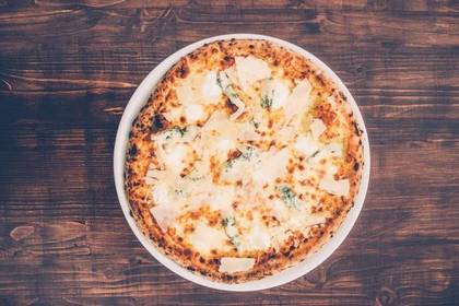 Pizza Quatro Queijos
