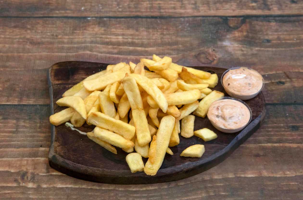 Belgian fries (served with chipotle mayo sauce)