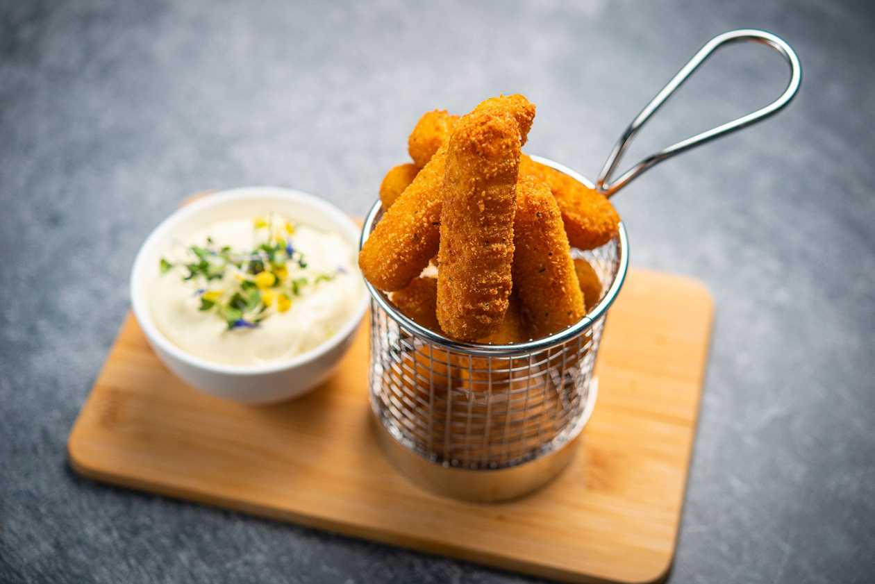 Mozzarella sticks