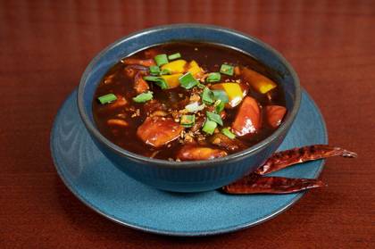 2. Moo Kratiem Prik Thai