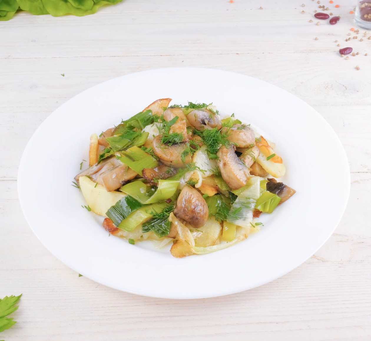 Fried Potatoes with Mushrooms