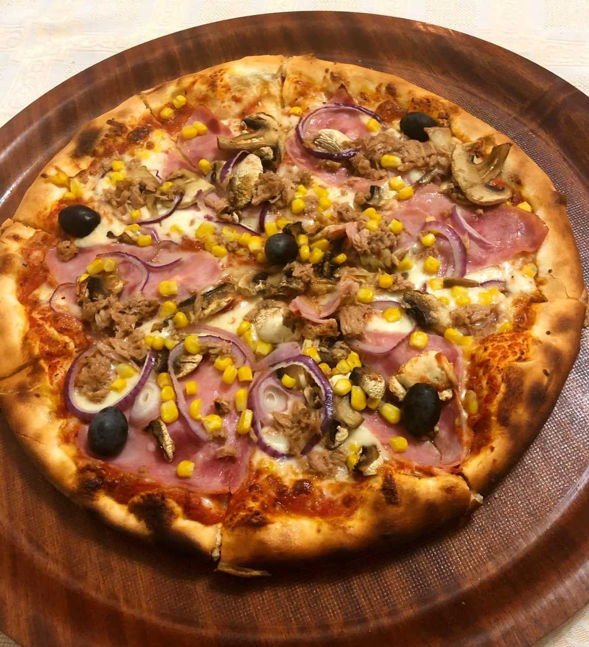 Pizza Capriciosa