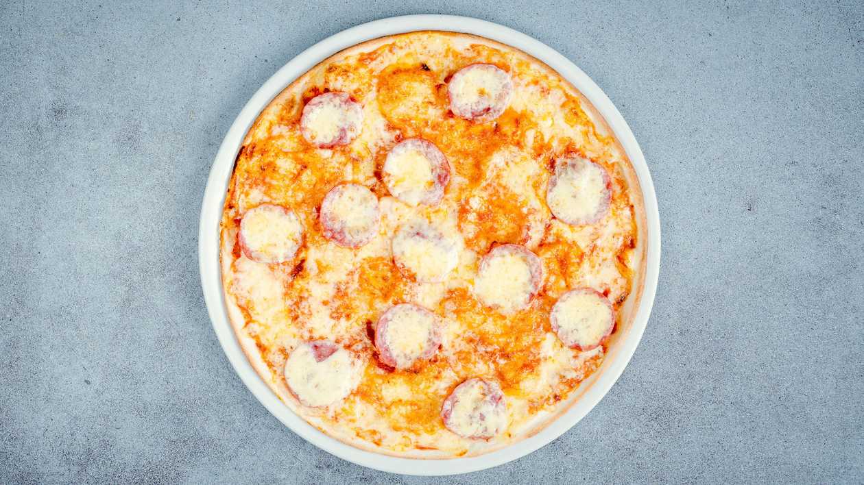 Salami pizza 25cm