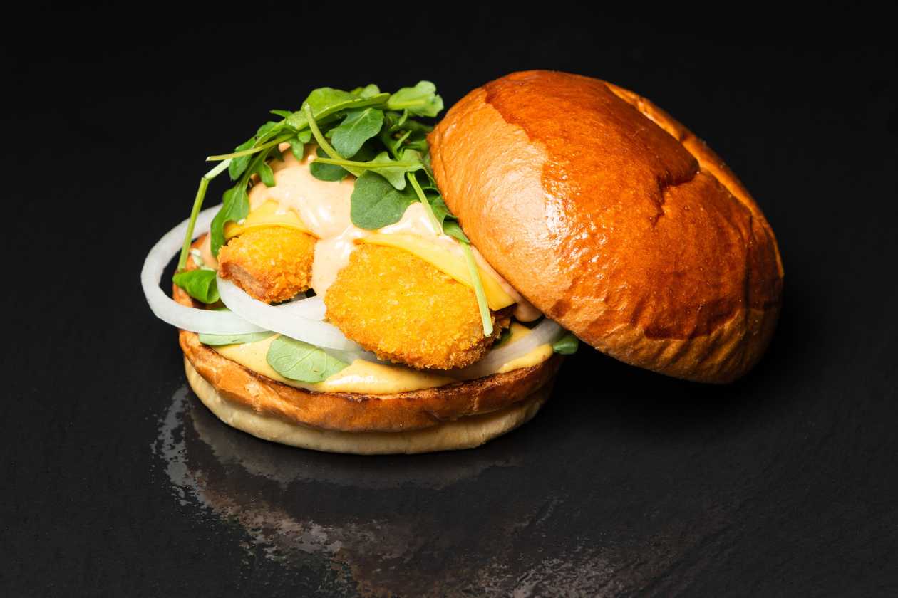Aštrus vištienos burgeris