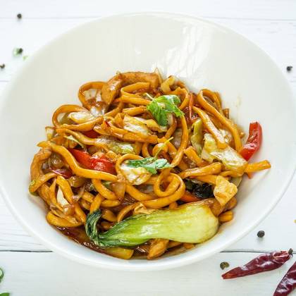 Fried Noodles with Pork
