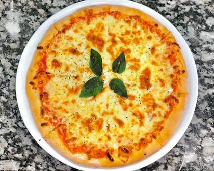 30% OFF 🎁 MARGHERITA PIZZA