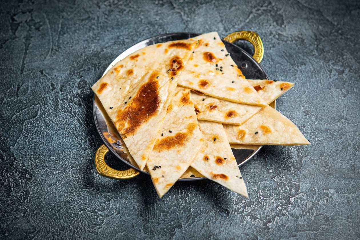 27. Garlic Naan