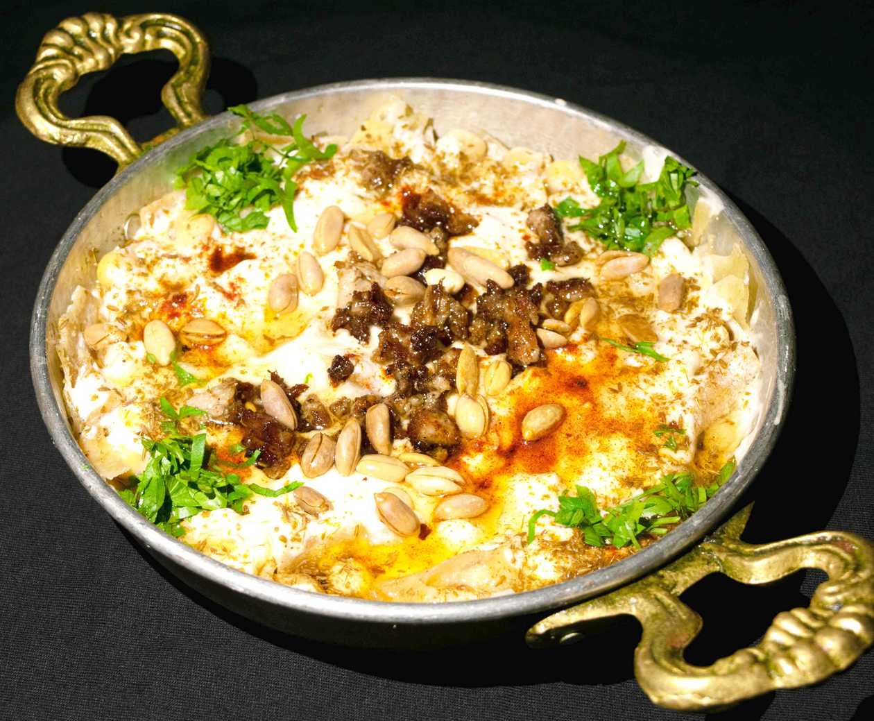 Fatteh with meat