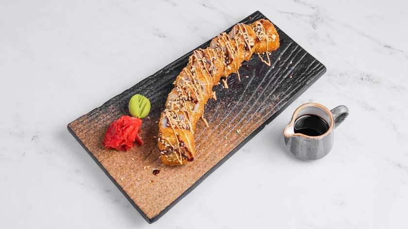 Salmon Hot Roll