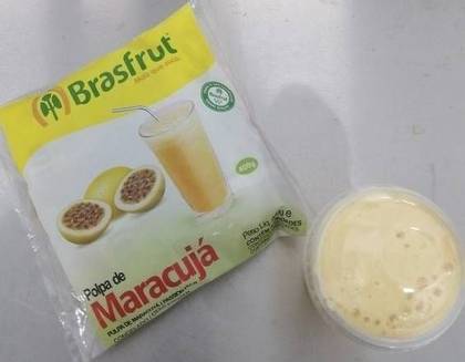 Milkshake Batido com Leite de Polpa de Maracujá Natural
