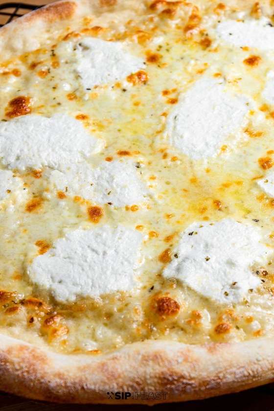 Five Cheese Bianca Pizza