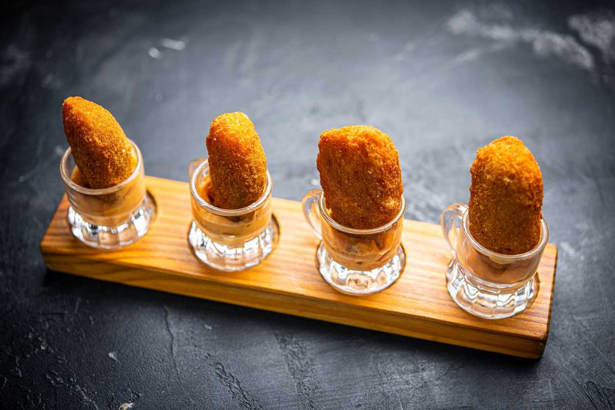 Crisp Cheese and Jalapeno Bites