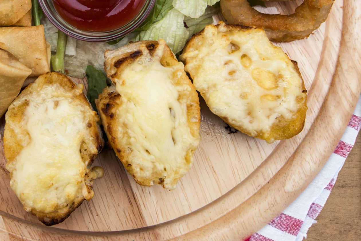 Garlic Bread With Cheese