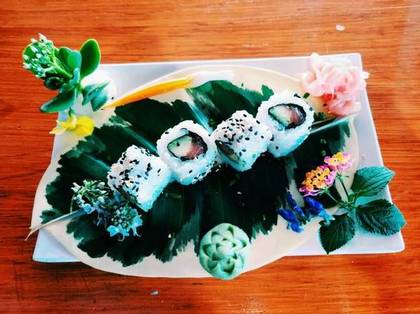 California Roll (4 pieces)