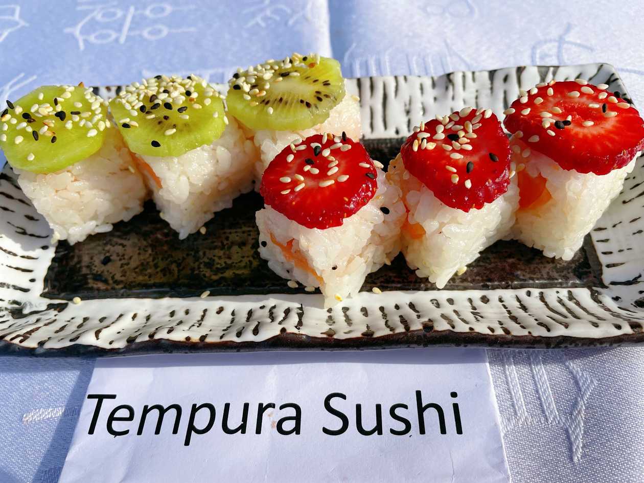 Fruit Uramaki 6 pieces 1134