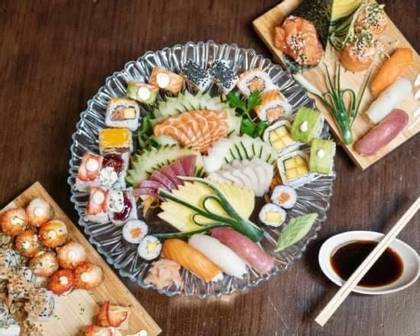 Sushi Mix (30 Pieces)  buy 1, get 2